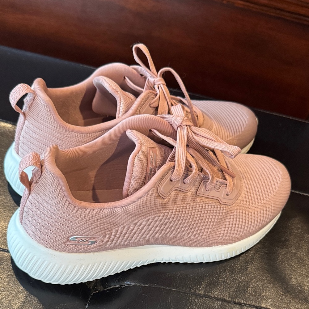 Skechers Women's Dusty Pink Knit Lace-Up Sneakers - Picture 5 of 5